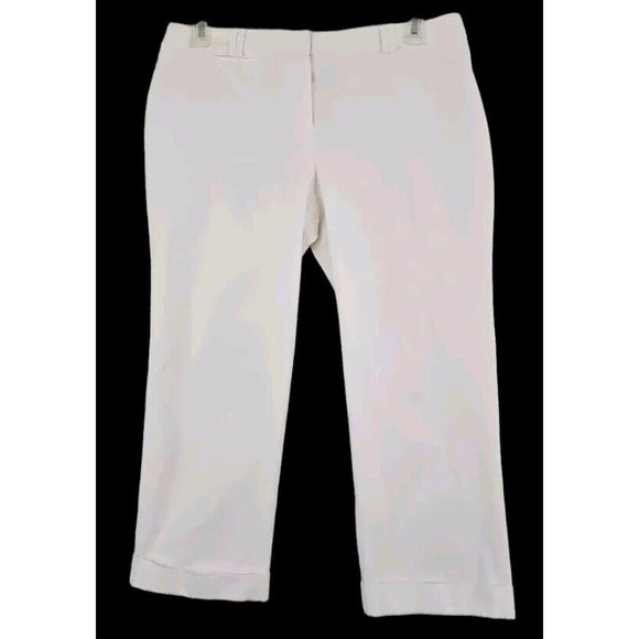 Chico’s ~Woman Size 2 (Size 12)~ Off-White Crop Stretch Pants Cuffed. - Picture 6 of 9